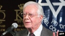 Будучи президентом США, Джимми Картер часто был вынужден принимать непростые решения.