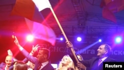 Milorad Dodik proslavlja rezultat referenduma, 25. septembar 2016.