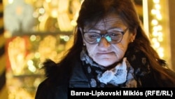 „Tudták, hogy mikor jön a családsegítő a házhoz, addig minket bezártak a pincébe” – mesélte Marika, aki nem egyedüli csicska volt a háznál. Az asszony tíz évig volt rabszolga egy Budapesthez közeli településen
