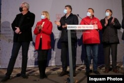 Conducerea PSD la anunțarea exit-poll-ului care punea partidul Social Democrat în frunte, București, 6 decembrie 2020