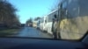Evacuații din Donețk au continuat să aștepte ore întregi în autobuzele înghețate din Rusia