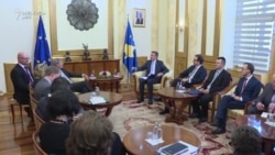Vizita e Hahn në Kosovë