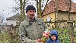 Videón az elnéptelenedő falu, ahol a helyieket ukránok és táskás emberek váltják