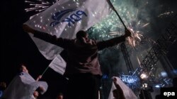 Mbështetësit e koalicionit PAN, festojnë në Prishtinë