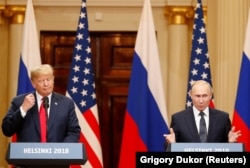 Președinții Donald Trump și Vladimir Putin la conferința de presă comună de la Helsinki, 16 iulie 2018