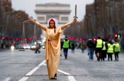 Sa jednog od protesta Žutih prsluka u Parizu