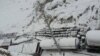 На Камчикском перевале оползень накрыл грузовой поезд.
