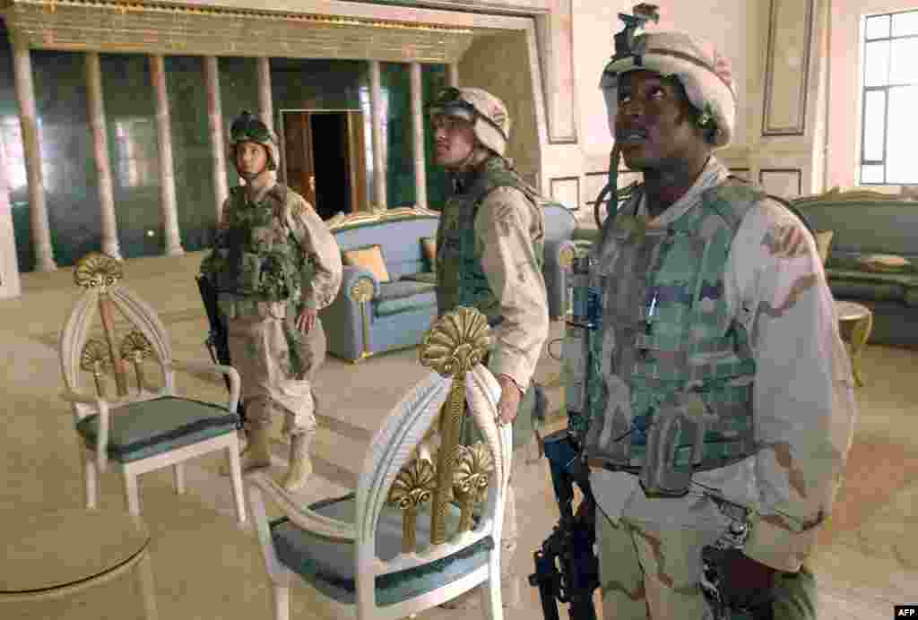 Baghdad, 7. april 2003. Foto: AFP / Romeo Gacad 