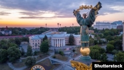 Spomenik nezavisnosti Ukrajini u Kijevu