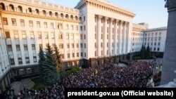 Президентството на Украйна на ул. "Банкова" в Киев.