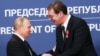 Presidenti rus, Vladimir Putin (majtas) dhe presidenti serb, Aleksandar Vuçiq, në Beograd, 17 janar 2019.