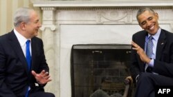 Премьер-министр Биньямин Нетаньяху и президент США Барак Обама во время встречи в Овальном кабинете Белого дома 