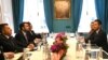министерот за надворешни работи и надворешна трговија, Тимчо Муцунски и шефот на бугарската дипломатија, Георг Георгиев,
