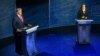 Potpredsjednik SAD i predsjednički kandidat demokrata Kamala Harris i bivši američki predsjednik i republikanski predsjednički kandidat Donald Trump za vrijeme predsjedničke debate u Nacionalnom ustavnom centru u Filadelfiji, Pensilvanija, 10. septembra 2024.
