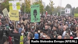 Протест против загадувањето на воздухот во Тетово.