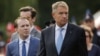 Președintele Klaus Iohannis și președintele PNL, Florin Cîțu, nu au acceptat ca USR să revină în Guvern. Imagine generică cu președintele și premierul demis. 