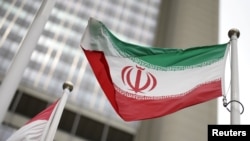 Flamuri iranian.