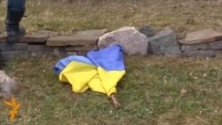 Про - руските демонстранти го нападнаа Обвинителството на Доњецк