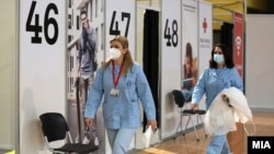 Вакцинација против ковид-19 во Спортски центар „Борис Трајковски“ во Скопје 