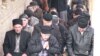 Молитва на вулиці - місця в мечеті вистачило не всім