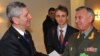 Глава Военного комитета НАТО Джампаоло Ди Паола и начальник Генерального штаба российских Вооруженных сил Николай Макаров в Брюсселе (26 января 2010 года)