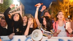 Mladi Budve o političkim objećanjima
