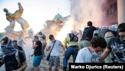 Протести пред српското собрание во Белград, 08.07.2020.