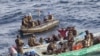 Этим сомалийским пиратам не повезло - их задержали прямо в море