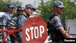 То, что в МВД пытаются сделать темой, закрытой для обсуждения, тайной в югоосетинском обществе не является