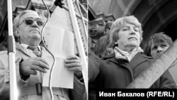 Анжел Вагенщайн (на снимката вляво) и Блага Димитрова. Снимка: Иван Бакалов