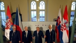 Predsjednici Vaclav Klaus, Ivo Josipović, Ivan Gašparovic i Boris Tadić, Prag, 18. veljače 2012.