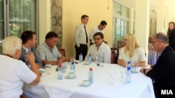 Комисијата за 24 декмври.