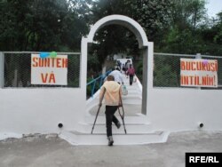 Zi de vizită la închisoarea de la Rusca