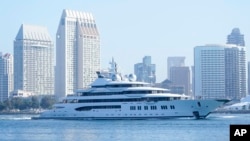 Super-iahtul Amadea a fost confiscat de autoritățile americane în 2022. 