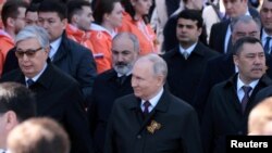 ნიკოლ ფაშინიანი მოსკოვში ესწრება 9 მაისის აღლუმს. 2023 წლის ფოტო