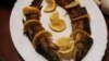 Рыбные блюда по статусу уступали мясным. Икру и осетрину в рыбный четверг мало кто мог увидеть на своем столе