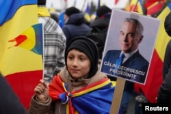 Nu se știe încă ce efect vor avea aceste declarații asupra cursei prezidențiale, din moment ce Georgescu deja fusese acuzat că ar fi beneficiat de pe urma unei rețele de dezinformare rusești.