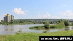 Podul peste Nistru, pe maul stâng Râbnița