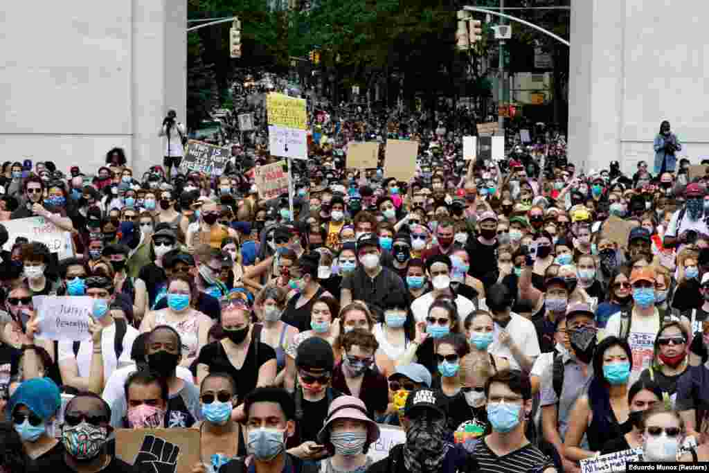 O nouă demonstrație în Square Park, New York, 6 iunie 2020.