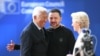 Претседателот на Европскиот совет Антонио Кошта, украинскиот претседател Володомир Зеленски и шефицата на Европската комисија, Урсула фон дер Лајен, Брисел, 6 март 2025 година