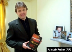 Alexandr Litvinenko, mai 2002