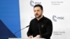 Zelenski îndeamnă Europa să-și facă armată, în vreme ce europenii reacționează la criticile americane
