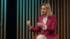 Viceprim-ministra Doina Nistor, ministra Dezvoltării Economice și Digitalizării, în studioul Europei Libere de la Chișinău, în timpul interviului pentru podcastul „Pe Agendă”, 8 aprilie.