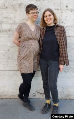 Laura (lijevo) i njena supruga, Zsuzsanna, primile su tretman oplodnje u Beču.