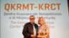 Ramadan Nishori me Feride Rushitin, drejtoreshë ekzekutive e Qendrës Kosovare për Rehabilitimin e të Mbijetuarve të Torturës, pas daljes së tij publike ku pranoi se ishte dhunuar seksualisht nga forcat serbe.