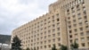 Переход на концепцию малого правительства позволит поэтапно снизить расходы на содержание бюрократии, считают в кабмине