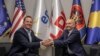 Ambasadori Richard Grenell dhe kreu i LDK-së, Isa Mustafa.