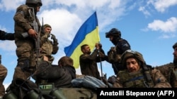 Украинската армия продължава да освобождава окупирани територии