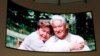 Первая леди Наина Ельцина и президент России Борис Ельцин.