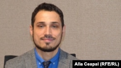 Dionis Cenușă